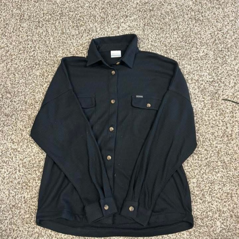 Women’s Columbia Black Button-Up Jacket